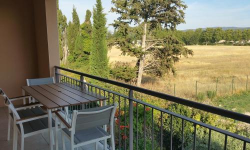 Apt 50m2 avec Balcon tout équipé proche d'Avignon