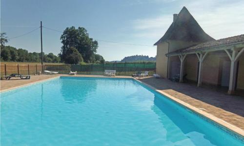 2 Bedroom Amazing Apartment In Limeuil