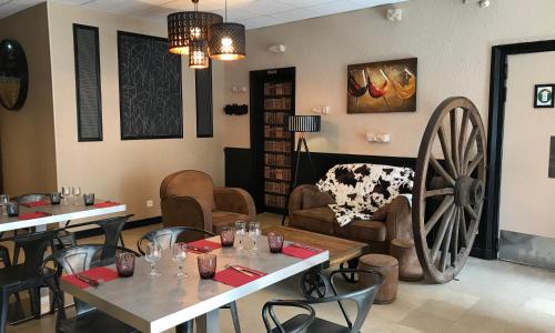 Hotel du Centre - Restaurant le P'tit Gourmet