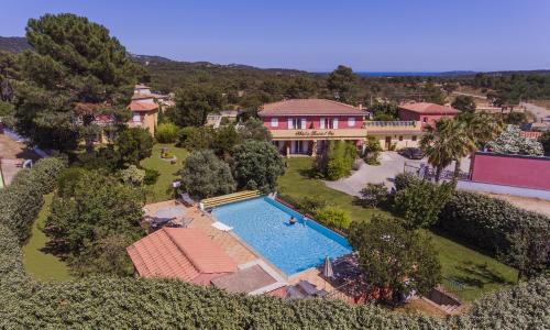 Hotel du Pont de l'Oso