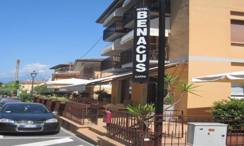 Hotel Benacus