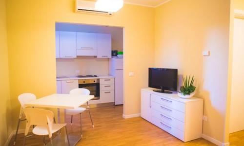 Dante Ravenna Apartments