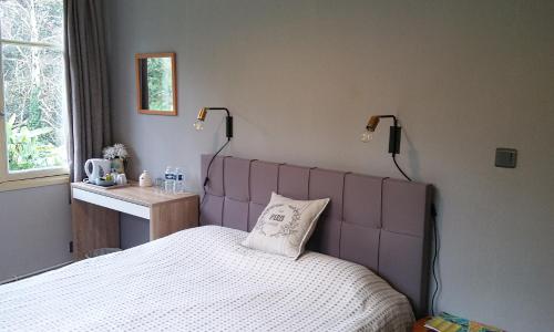 Standard Room photo