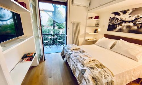 Florence Libertà apartment with balcony