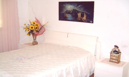 4 bedrooms apartement at Seccagrande 10 m away from the beach with sea view furnished terrace and wifi