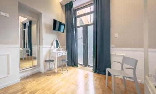 Trastevere Glasshouse