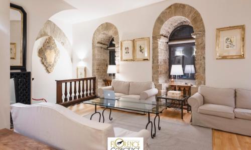 TWO TOWERS-Ramaglianti & Belfredelli