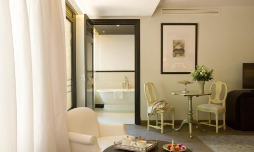 Deluxe Room photo