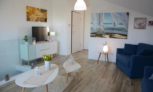 ATTICO MARIS 104 a due passi dalla spiaggia Free Wi Fi