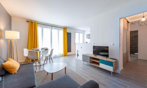 Sweet Condo - Fairytale Factory