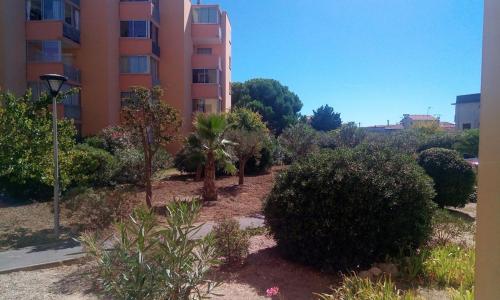 AS16106 - Studio centre ville avec parking privé