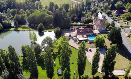 Les Gites de l'Etang de Sandanet