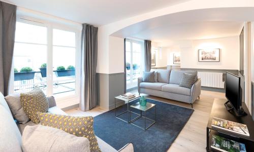 LivinParis - Luxury 4 Bedrooms Le Louvre I