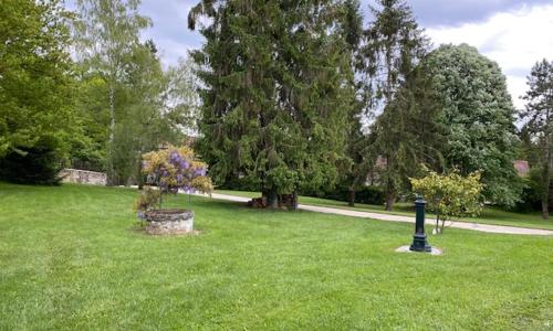 Dépendance cosy dans le Vexin, terrasse et jardin