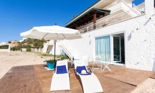 One bedroom apartement at Trappeto 10 m away from the beach with sea view furnished terrace and wifi