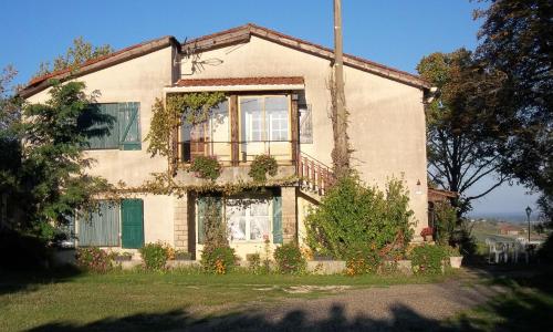 Maison de 3 chambres avec piscine partagee jardin clos et wifi a Moissac