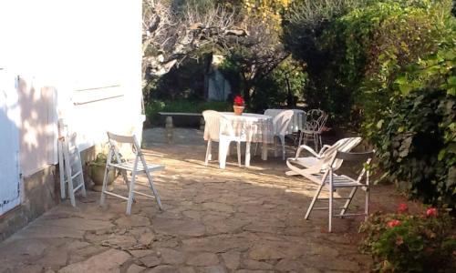 Appartement de 2 chambres a Hyeres a 400 m de la plage avec jardin amenage et wifi