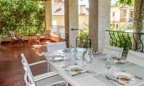 Villa Les Dahlias by Interhome