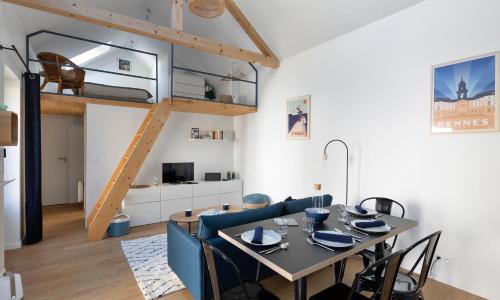 LA DEROBEE - Havre de paix en ville