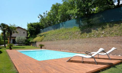 Rustico Villa Marciaga With Pool