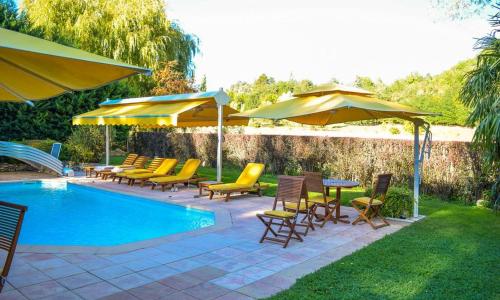 Studio avec piscine partagee et wifi a Forcalquier