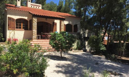 Villa provençale – grand jardin - 2 chambres