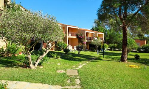 Apartment Mediterranea - CNI181 by Interhome