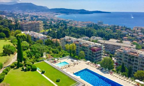 Appartement 2 pièces vue mer à Nice Fabron les Constellations Piscine 10mn promenade des Anglais