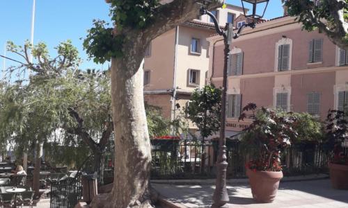 LA GRANDE MAISON centre