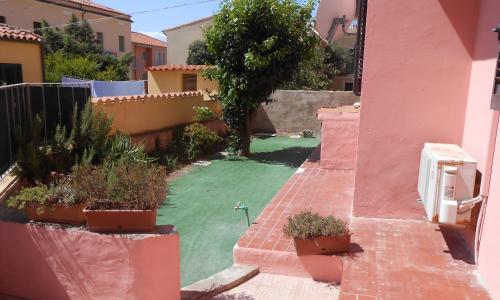 Casa al centro con ampio spazio esterno