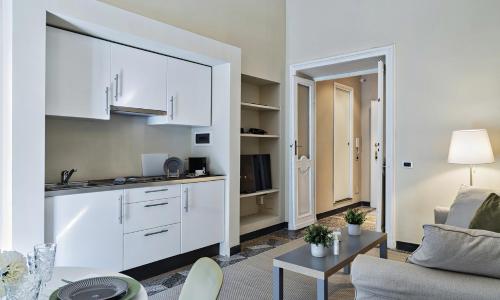 Via Roma Luxury Apartment by Wonderful Italy