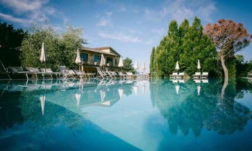 La Piazza di San Donato