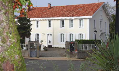Maison d'Hôtes Lassaubatju