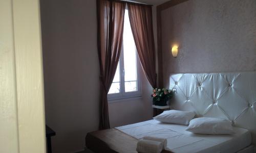 Arcotel Cannes 4 minutes du Palais des Festivals - NEW MANAGEMENT NEW TEAM - OLD REVIEVV