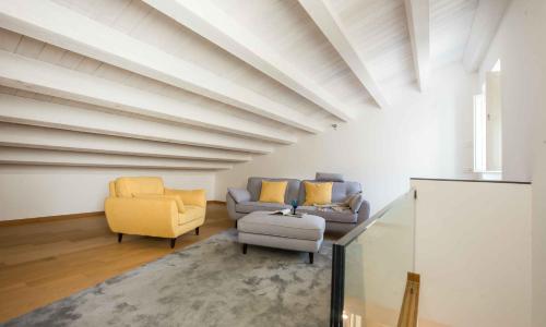 Magione Apartment with Terrace by Wonderful Italy