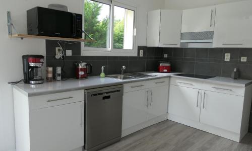 Villa Alba. Piscine grand jardin Hauts de Bordeaux