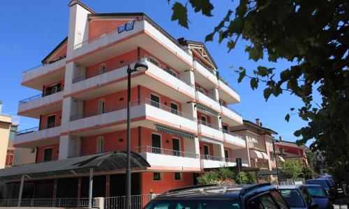 Maestrale Canova Apartments