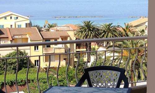 Romantic total sea view