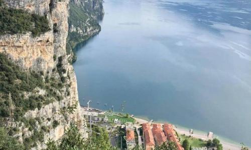 Antica Campione Rooms & Hostel