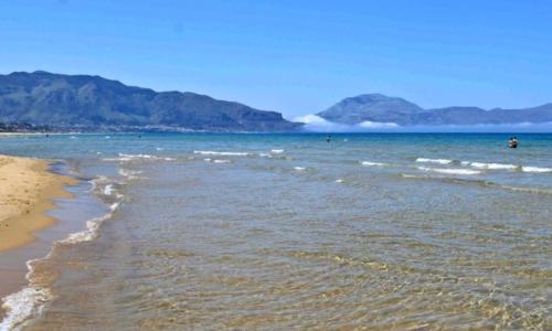 Appartamento a pochi metri dal mare La Giara