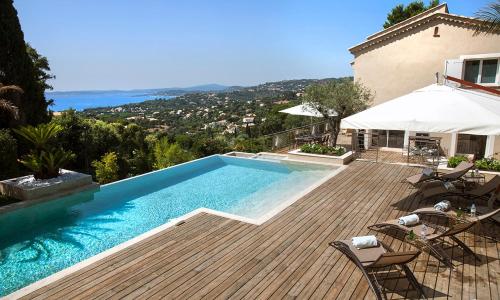 Prestigious sea view villa