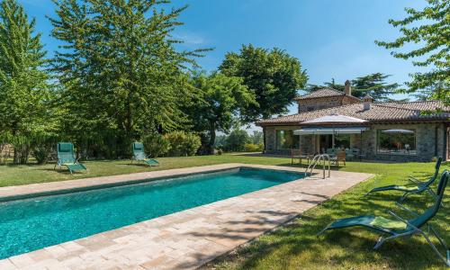 CASALE DEI TIGLI 8, Emma Villas