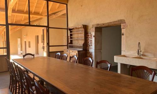 Ancien Haras refait à neuf à 3 km de Vonnas