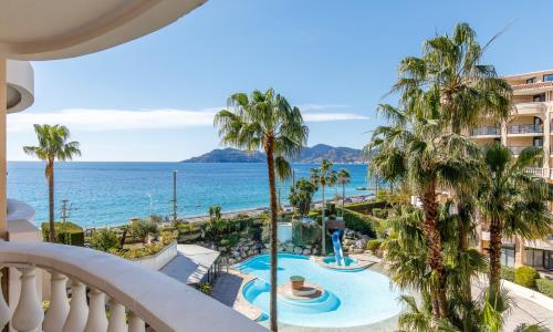 Zahara YourHostHelper