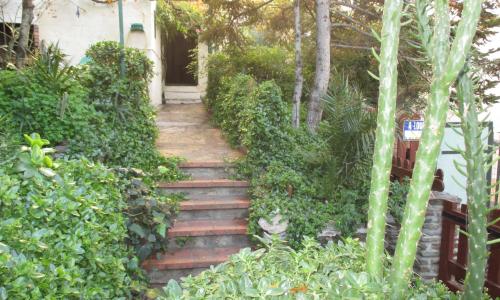 MAISON RDC AVEC JARDIN départs et arrivées les samedis