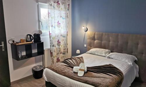 Standard Room photo