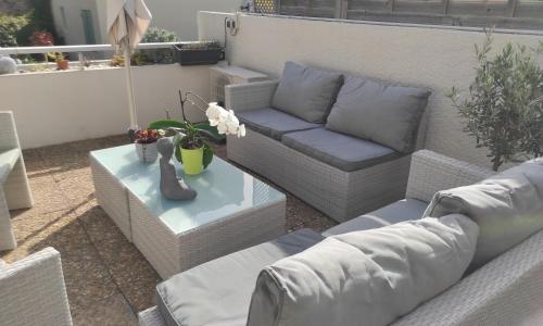 2 pièces avec grande terrasse