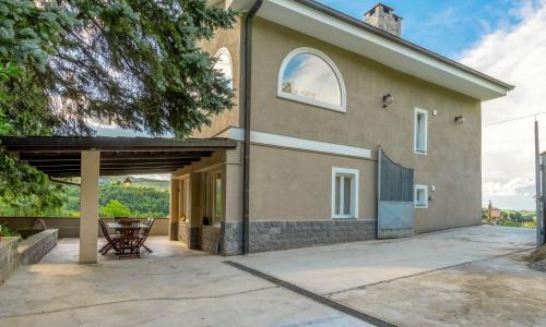 Holiday Home Casa di Sara - GBG100 by Interhome