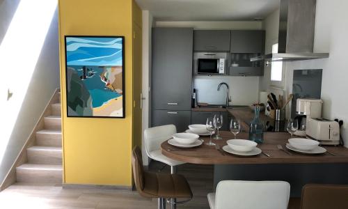 Appartement rénové en duplex à proximité du centre