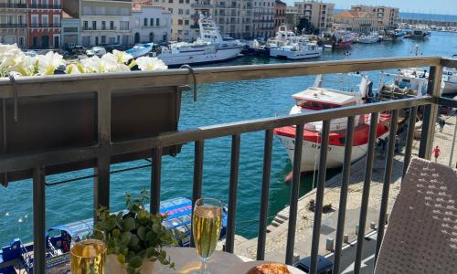 Le Petit Bijou Sète, quatre appartements au centre ville, trois avec vue canal